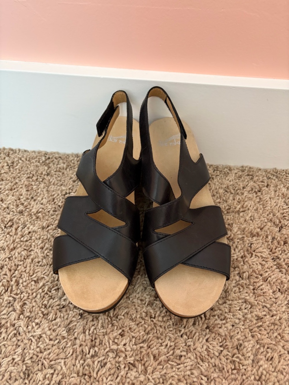 Dansko Shyla Black Leather Cross-Strap Slingback Sandals size 38 Euro